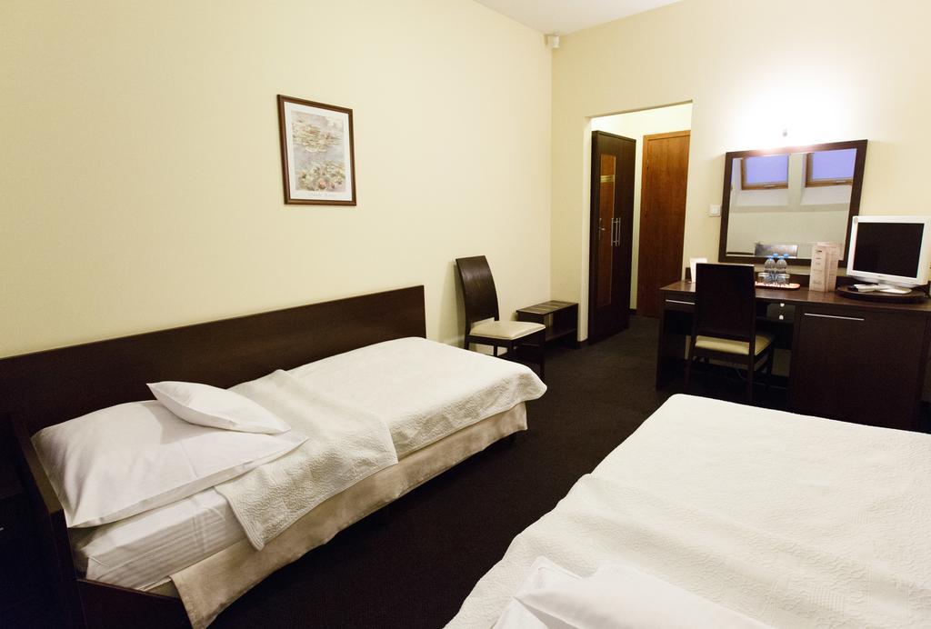 Hotel Kuznia Bydgoszcz Esterno foto